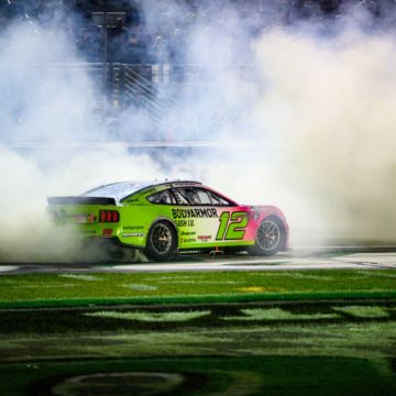Gallery: Quaker State 400 Available at Walmart 2026 